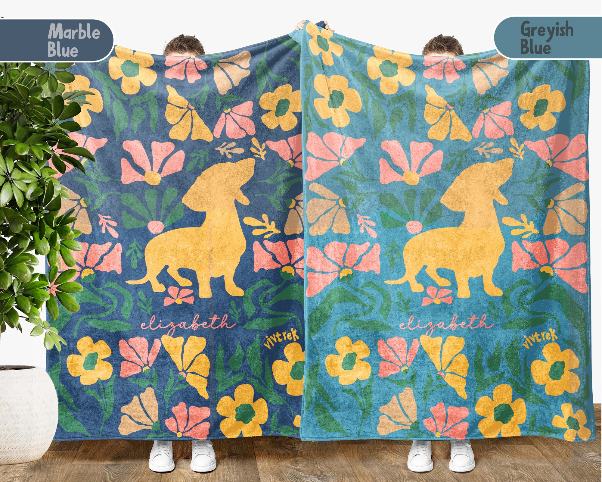 Personalized Name Floral Dachshund Blanket, Cozy Wiener Dog Lover Throw