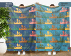 Retro Hiking Lover Blanket, Cozy Outdoor Adventure Throw, Rustic Mountain Decor Gift for Campers and Nature Enthusiasts