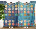 Custom Name Retro Pickleball Blanket, Personalized Sports Throw for Athlete Fans Game Room Decor and Cozy Gifts