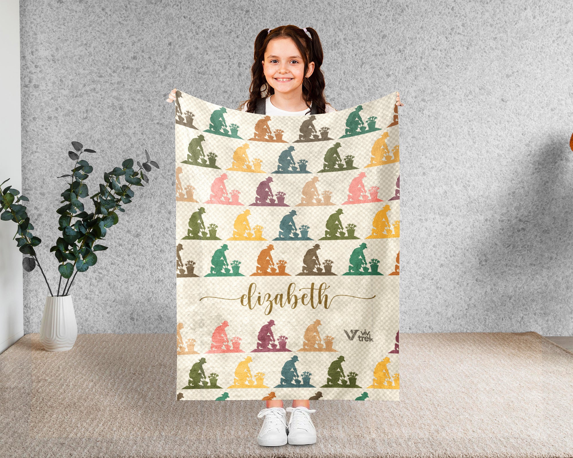 Custom Name Gardening Blanket, Personalized Floral Throw, Cozy Botanical Gift for Gardeners and Plant Enthusiasts