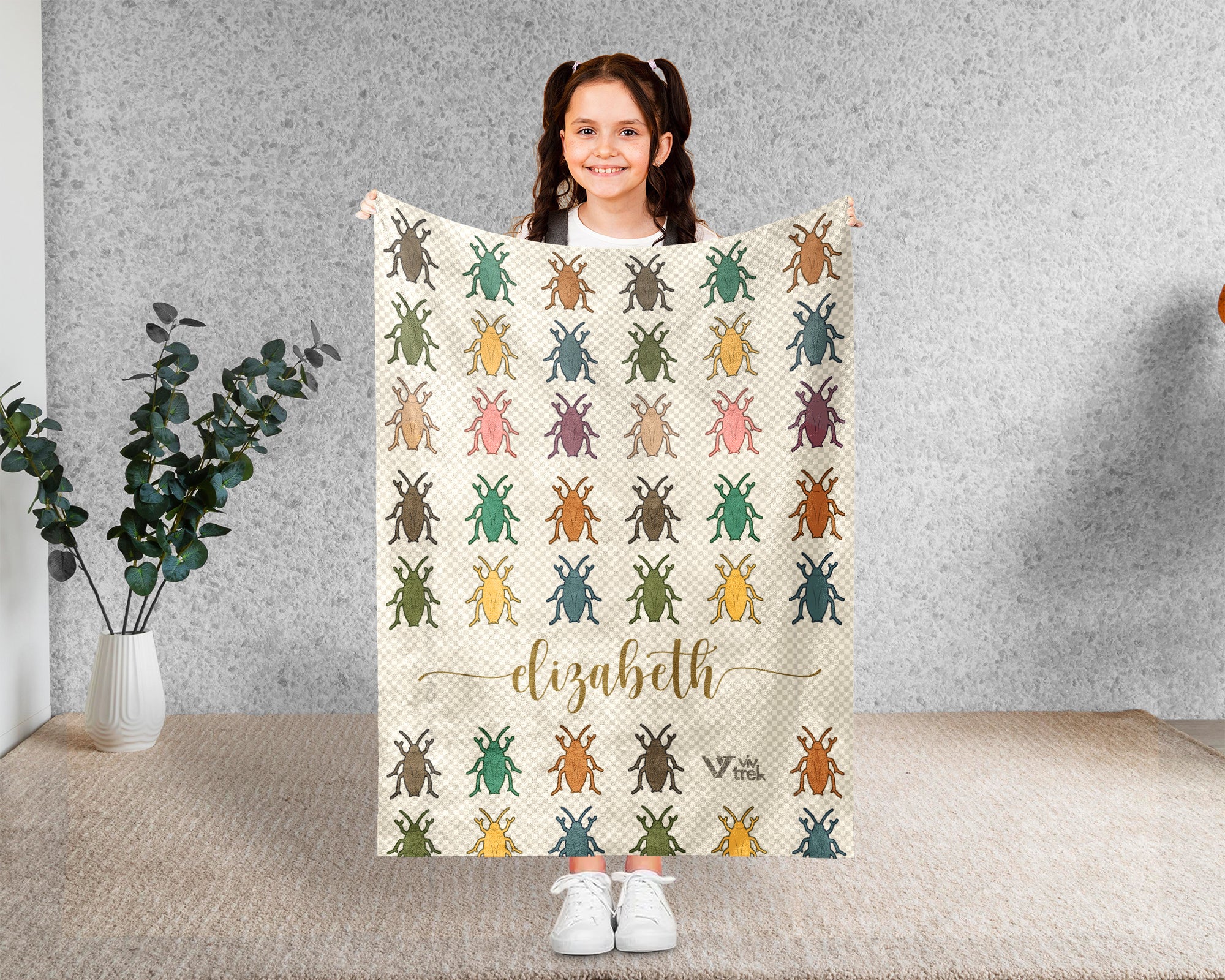 Personalized Cockroach Throw Custom Name Bug Lover Blanket Retro Roach Design Science Nature Entomologist Gift Home Accent Decor