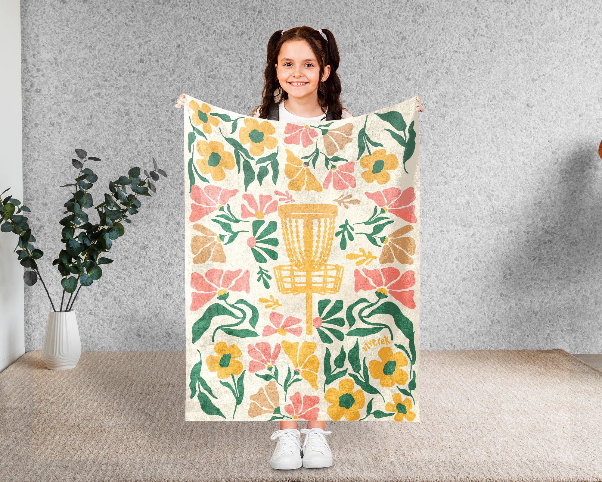 Floral Disc Golf Blanket – Cozy Throw for Disc Golf Fans
