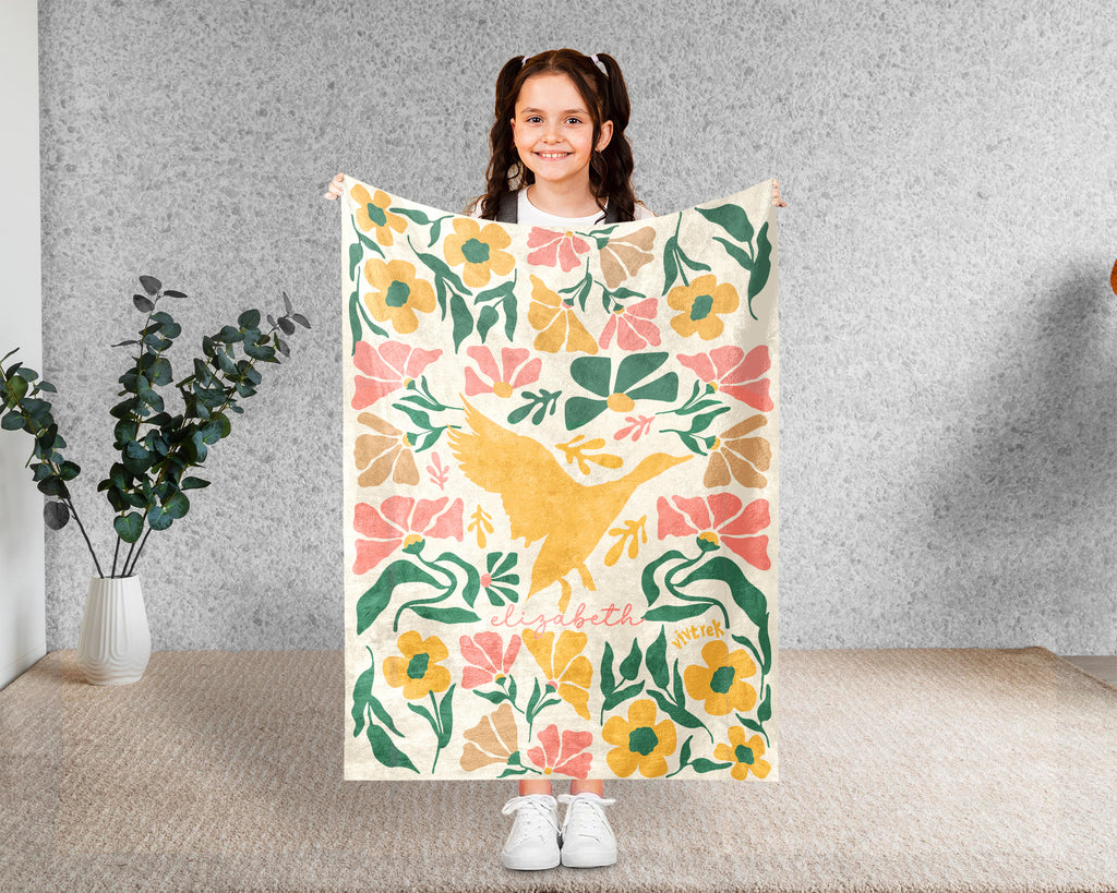 Personalized Birdwatcher Blanket with Custom Name, Wildflower Nature Throw, Cozy Bird Lover Gift for Kids Teens Adults Home Decor