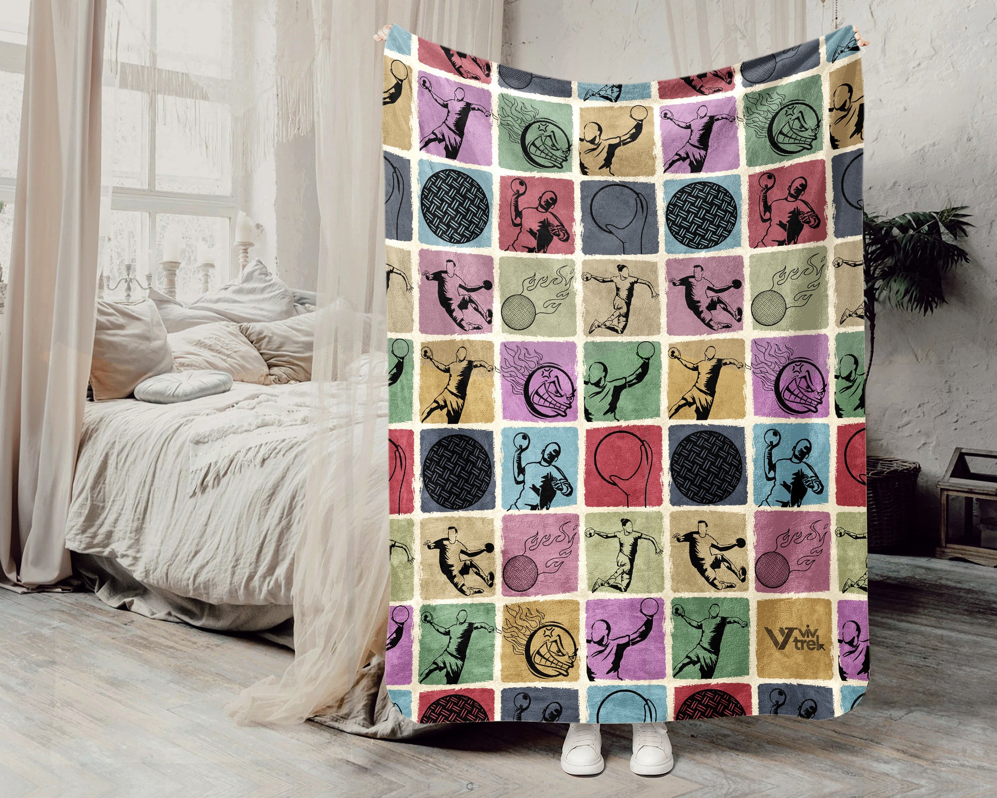 Vintage Dodgeball Lover Blanket Cozy Sports Throw Funny Game Day Blanket Retro Style Dodgeball Gift Home Decor Idea for Couch Bedroom