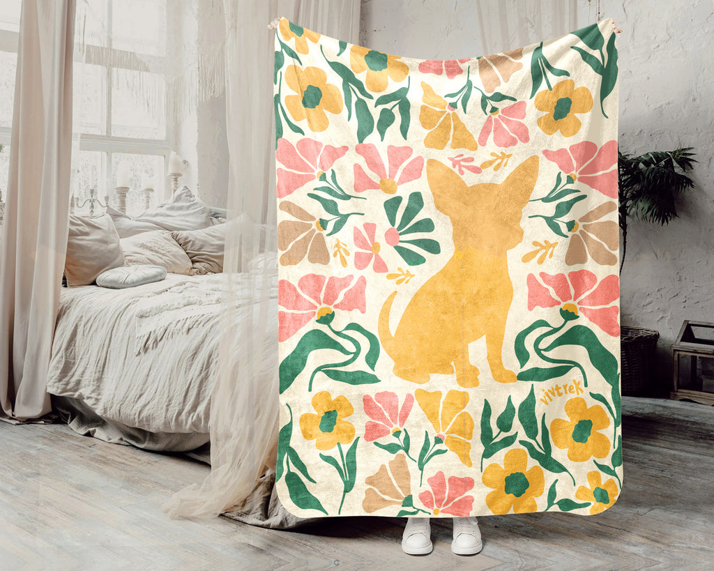 Floral Chihuahua Blanket – Cozy Vintage Dog Lover Throw