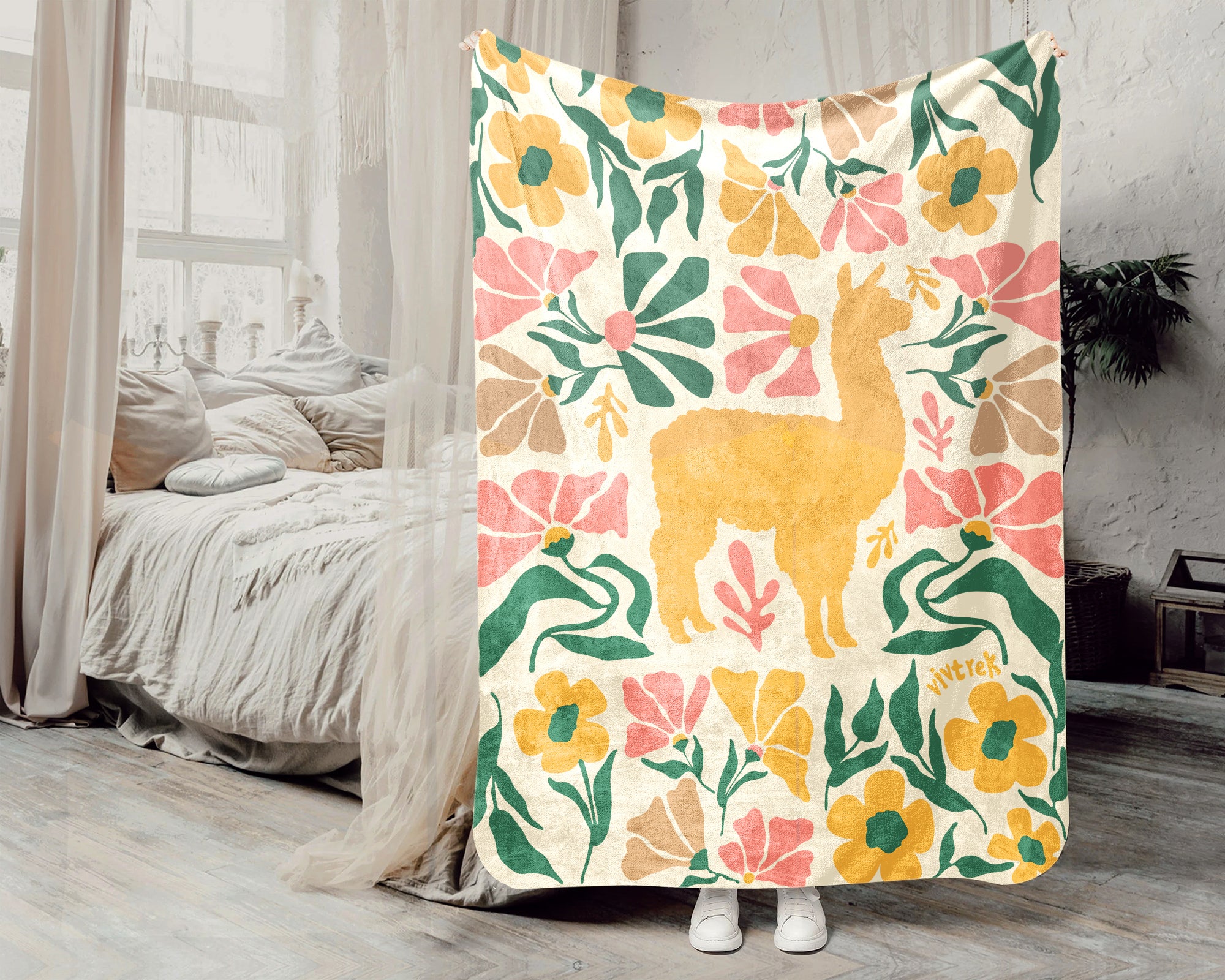 Floral Llama Blanket – Cozy Wildflower Throw for Animal Lovers
