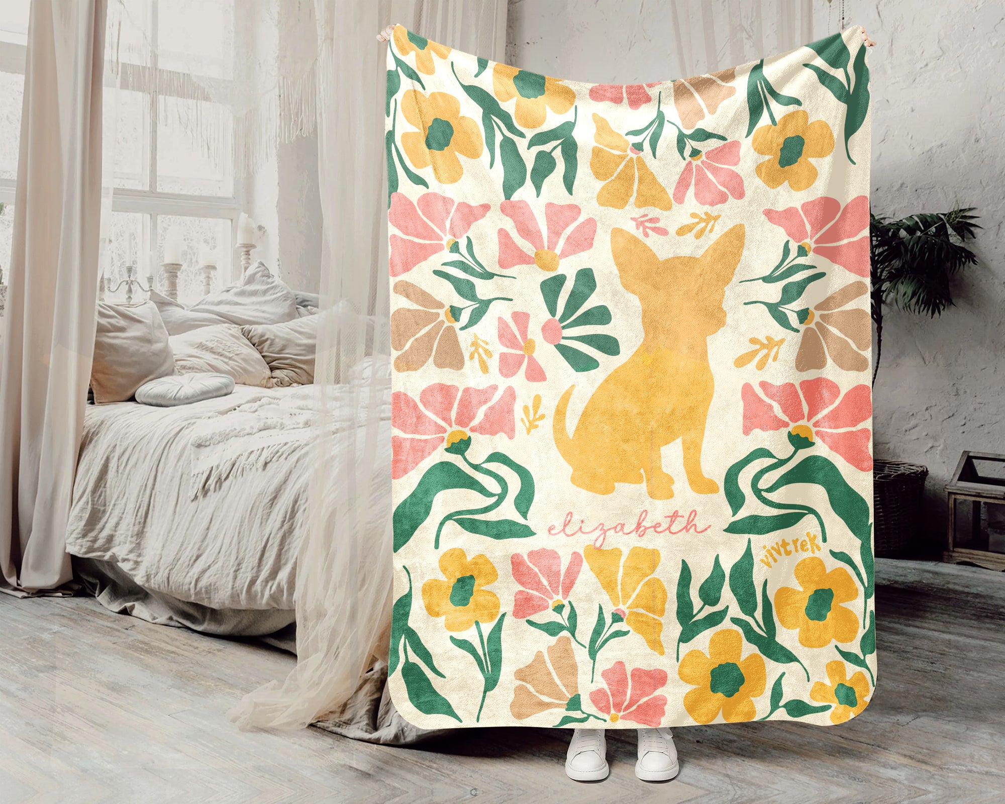 Personalized Name Floral Chihuahua Blanket, Cozy Dog Lover Throw Gift