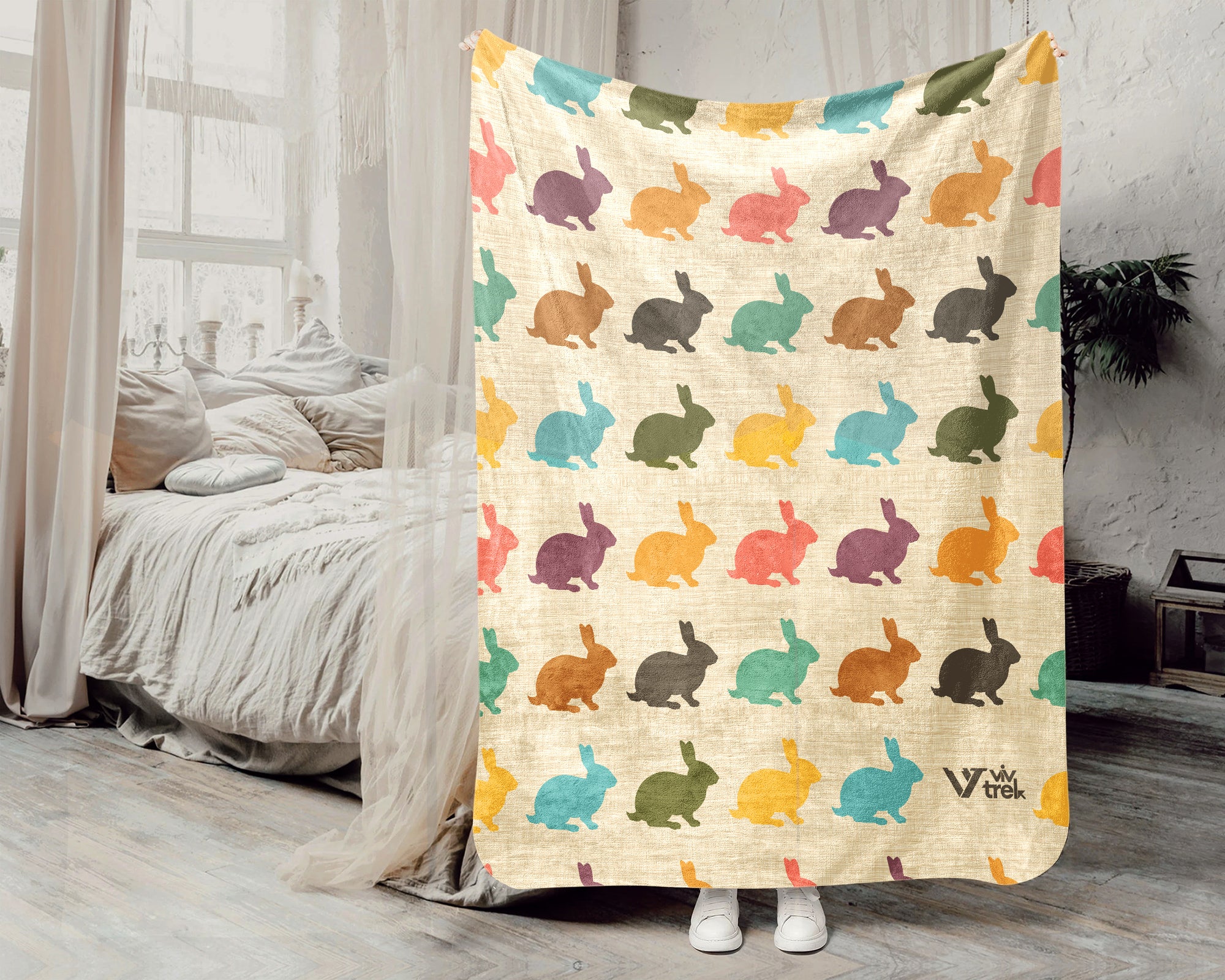 Retro Rabbit Bunny Blanket Cozy Bunny Graphic Throw Fleece Blanket Cute Animal Lover Gift Unique Home Decor Idea for Bedroom Couch