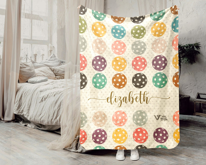 Custom Name Retro Pickleball Blanket, Personalized Sports Throw for Athlete Fans Game Room Decor and Cozy Gifts