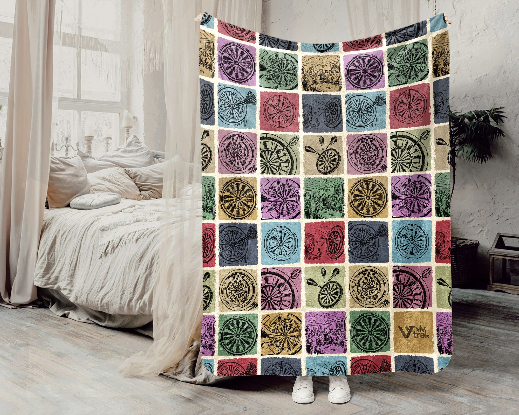 Vintage Dartboard Game Blanket Gift for Dart Lovers, Cozy Throw for Game Room Decor, Classic Dart Player Home Accent