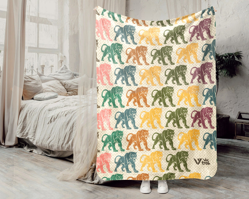 Retro Panther Lover Blanket Big Cat Wildlife Throw Cozy Animal Print Blanket Unique Wild Animal Home Decor Gift Idea