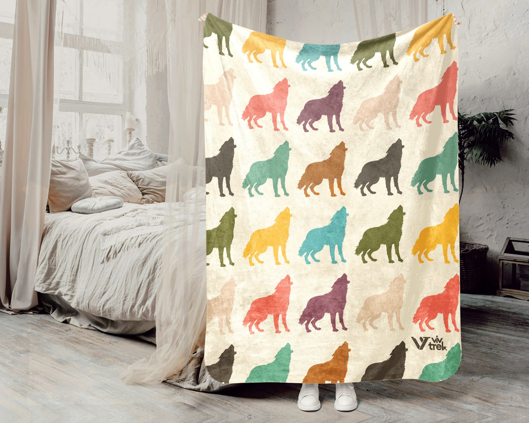Retro Wolf Blanket Gift for Animal Lovers, Cozy Wildlife Throw, Forest Inspired Decor Accent for Bedroom and Living Spaces