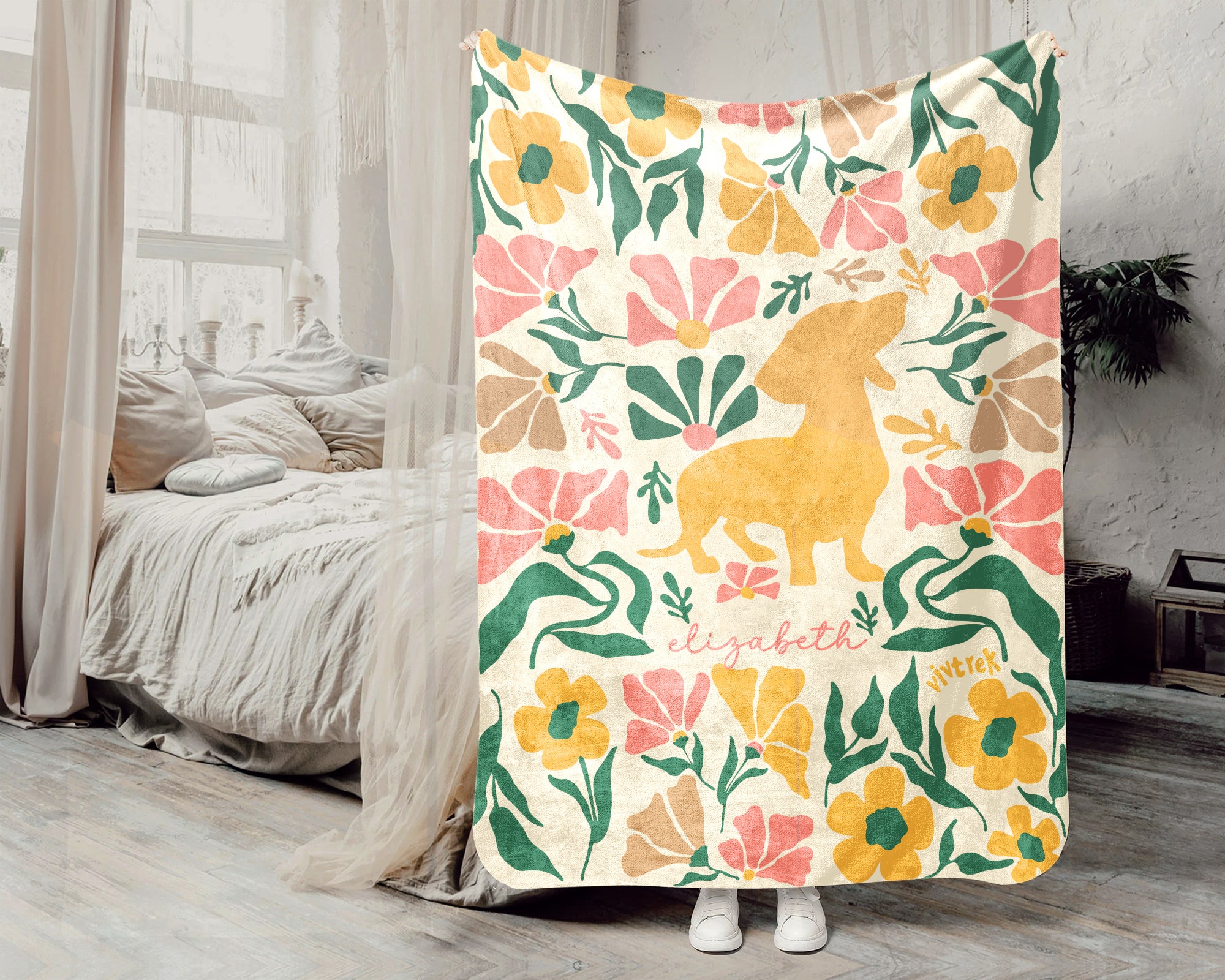Personalized Name Floral Dachshund Blanket, Cozy Wiener Dog Lover Throw