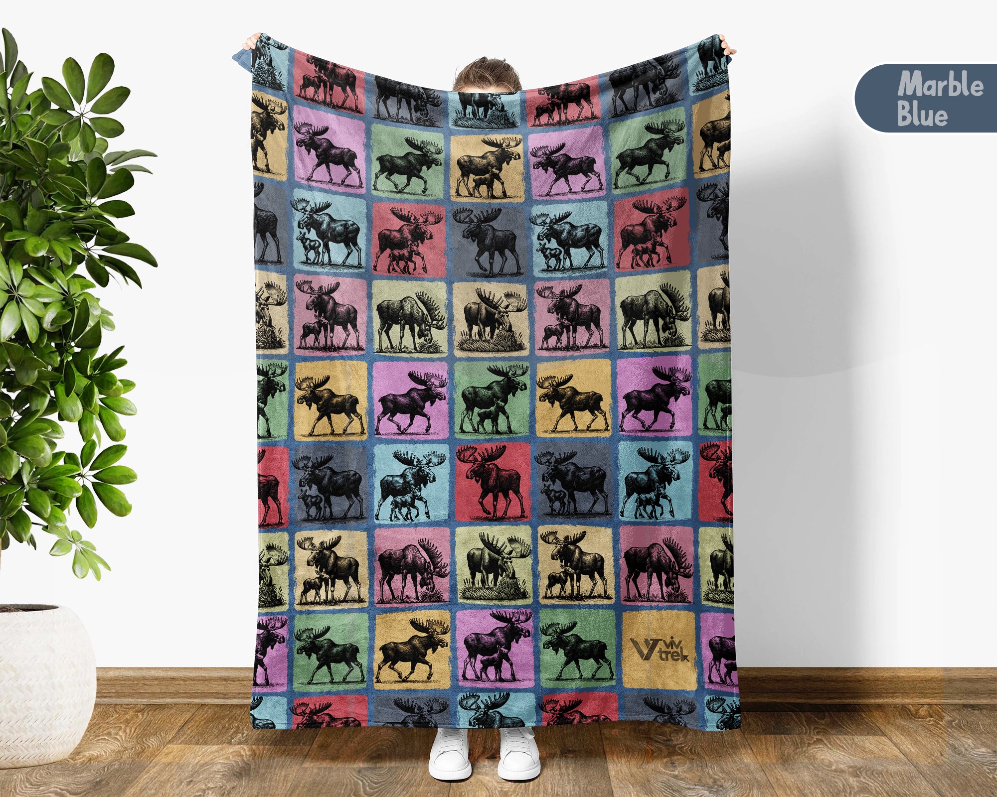 Vintage Moose Throw Blanket – Cozy Wildlife Gift for Animal Lovers