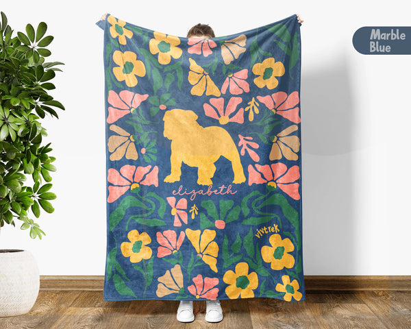 Personalized Floral English Bulldog Blanket, Custom Name Wildflower Dog Throw, Cozy Retro Bulldog Gift for Pet Lovers and Home Decor