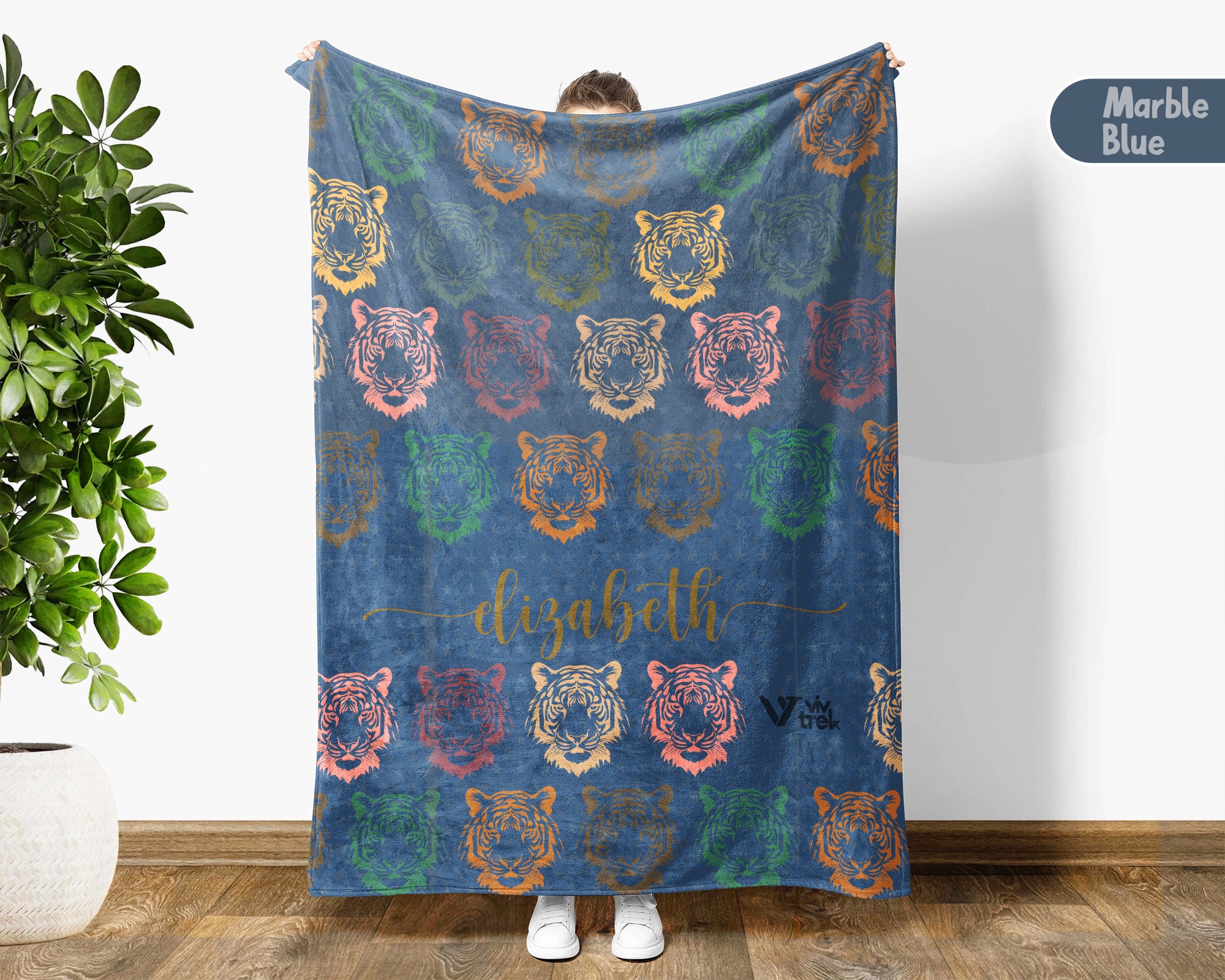 Custom Name Tiger Head Blanket Vintage Jungle Throw Personalized Cozy Animal Decor Big Cat Inspired Gift Nature Theme Home Accent Unique Design