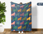 Retro Bull Blanket for Farmhouse Decor, Cozy Ranch Throw for Cow Lovers and Rustic Wildlife Home Style