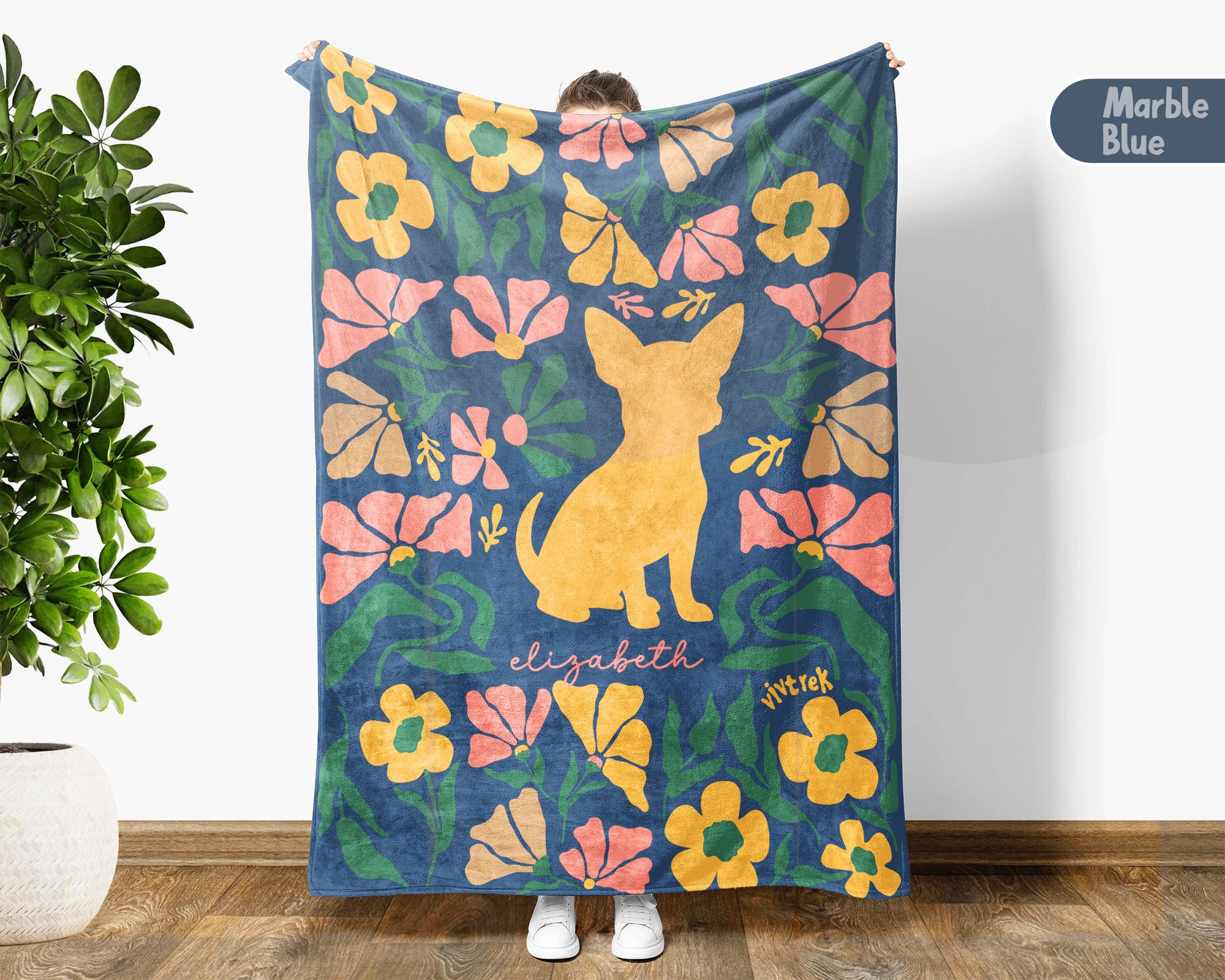 Personalized Name Floral Chihuahua Blanket, Cozy Dog Lover Throw Gift