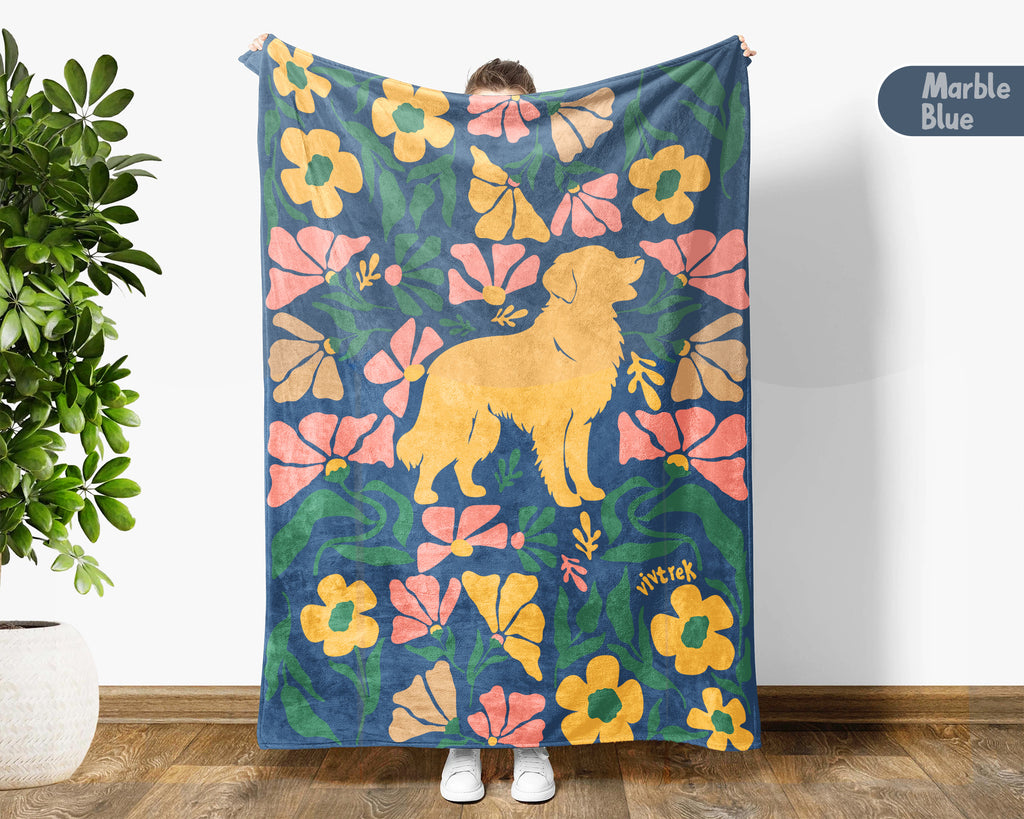 Floral Golden Retriever Blanket – Cozy Dog Lover Throw Gift