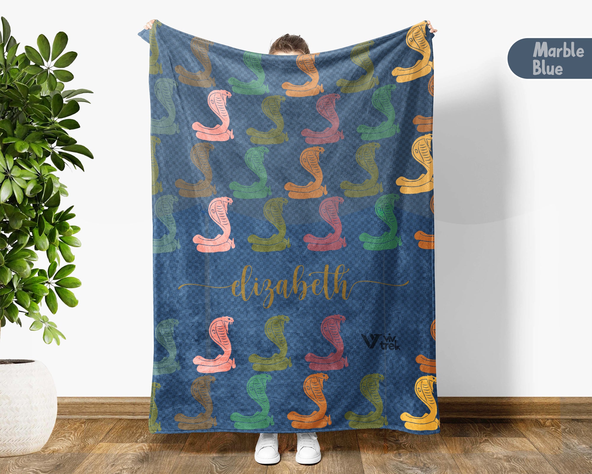 Personalized Snake Blanket Custom Name Cobra Design Retro Reptile Throw Cozy Wildlife Decor Unique Exotic Gift Home Accent