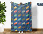 Cozy Moose Throw Blanket – Vintage Wildlife Blanket for Animal Lovers