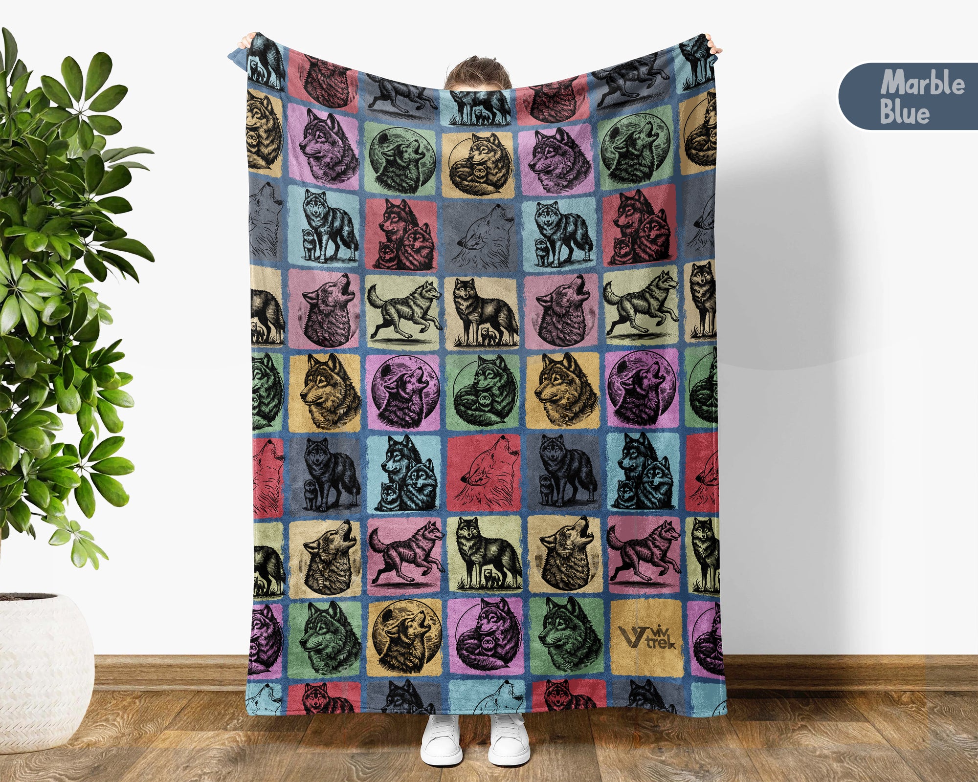 Vintage Wolf Blanket Gift for Animal Lovers, Cozy Wildlife Throw, Forest Inspired Decor Accent for Bedroom and Living Spaces
