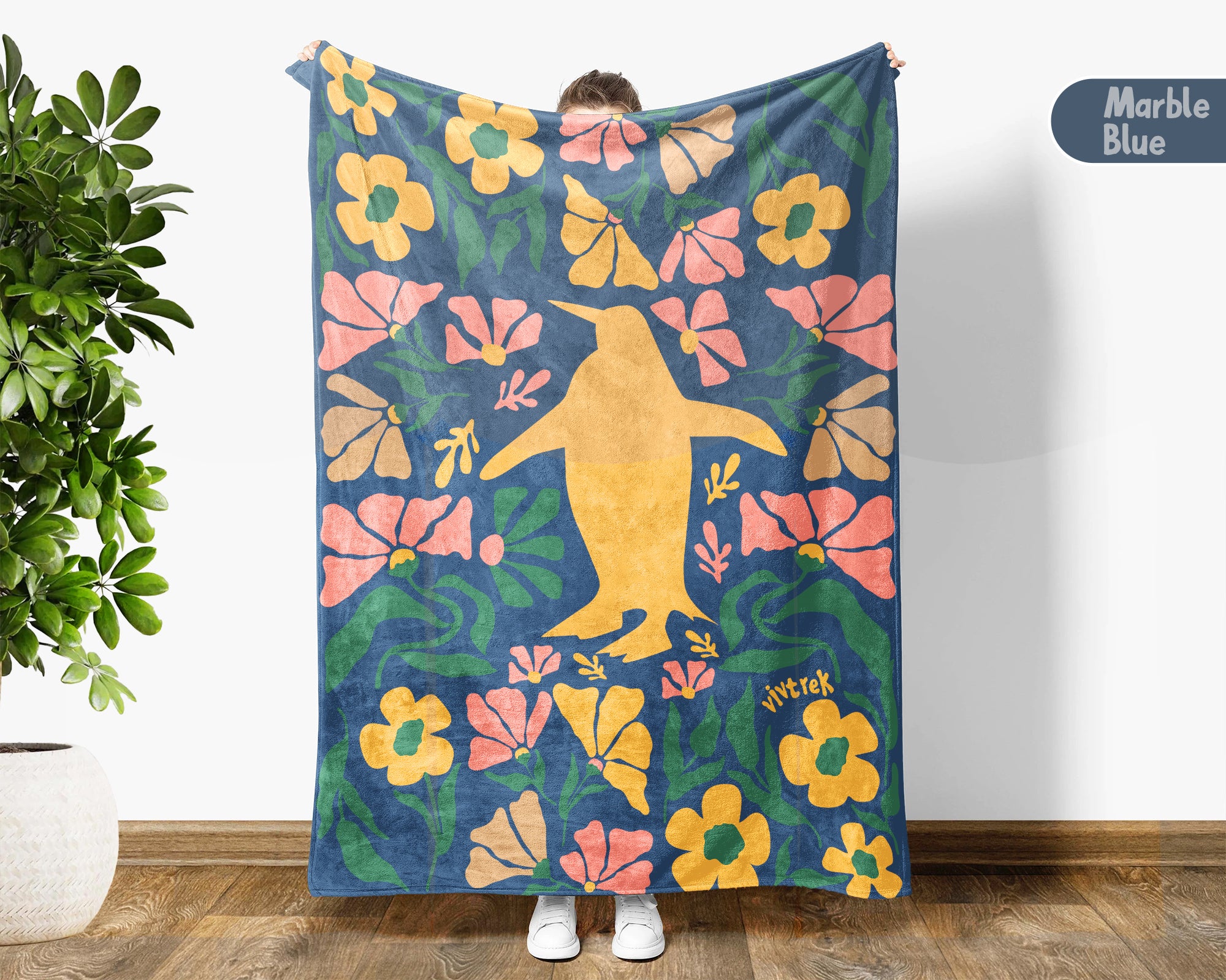 Floral Penguin Blanket – Cozy Vintage Ocean Animal Throw Gift