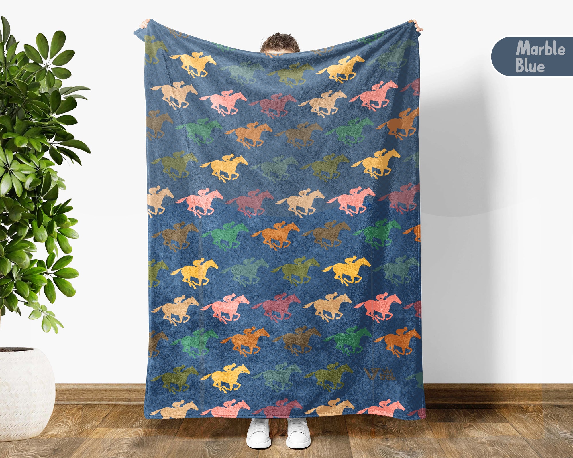 Retro Horse Racing Blanket Cozy Equestrian Throw Race Day Decor Soft Graphic Gift for Jockey Fans and Riders