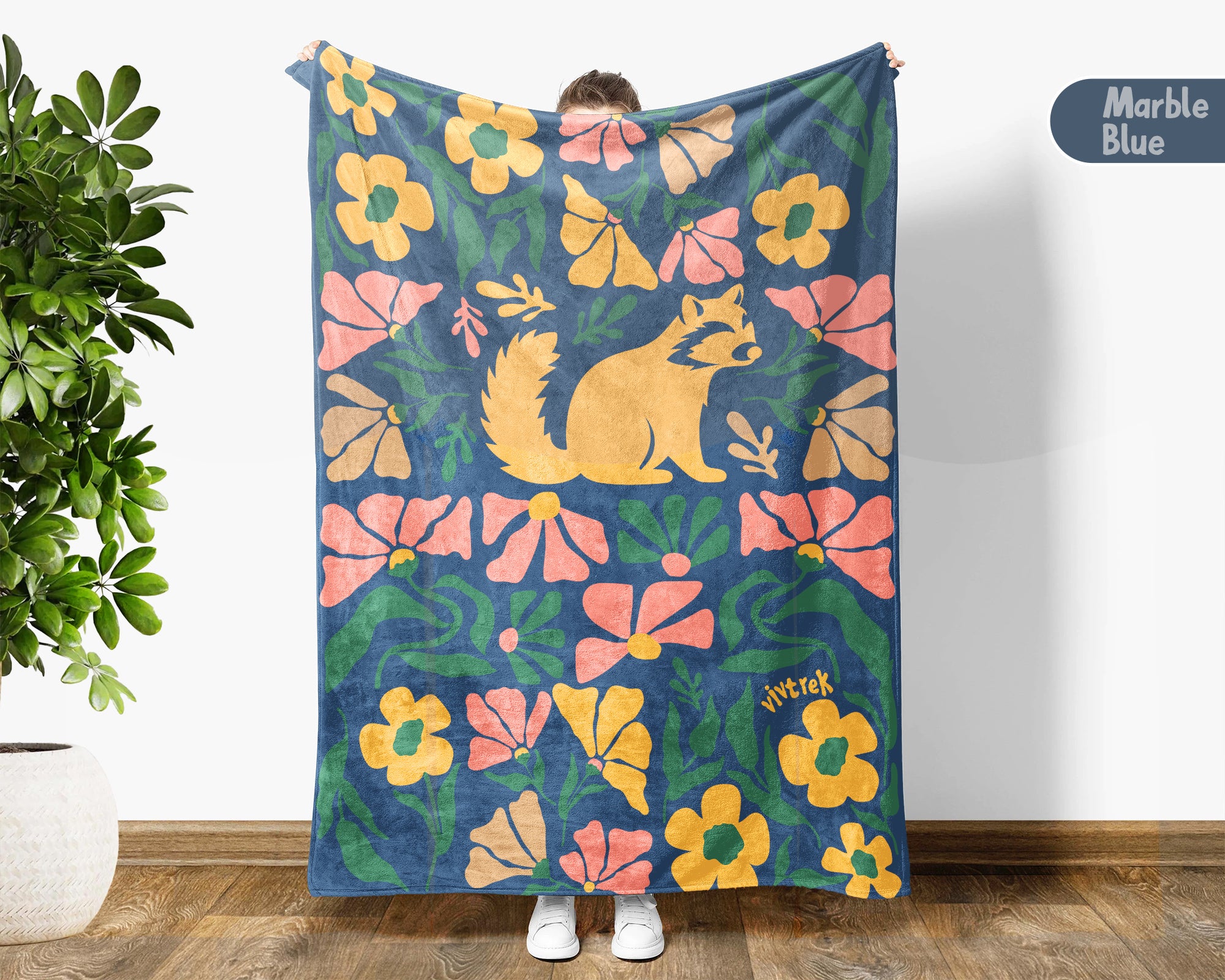 Floral Raccoon Blanket – Cozy Vintage Wildlife Throw Gift