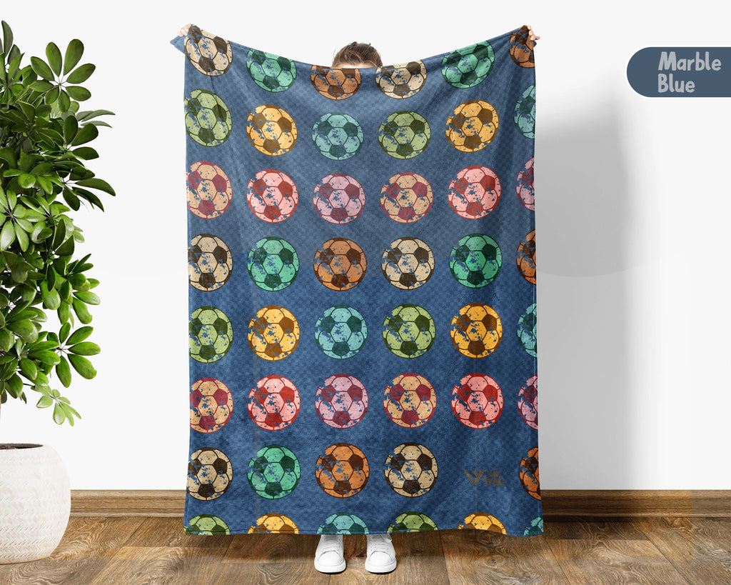 Retro Soccer Blanket Gift Cozy Sports Throw Soft Football Graphic Decor Unique Player Gift for Match Day Fans