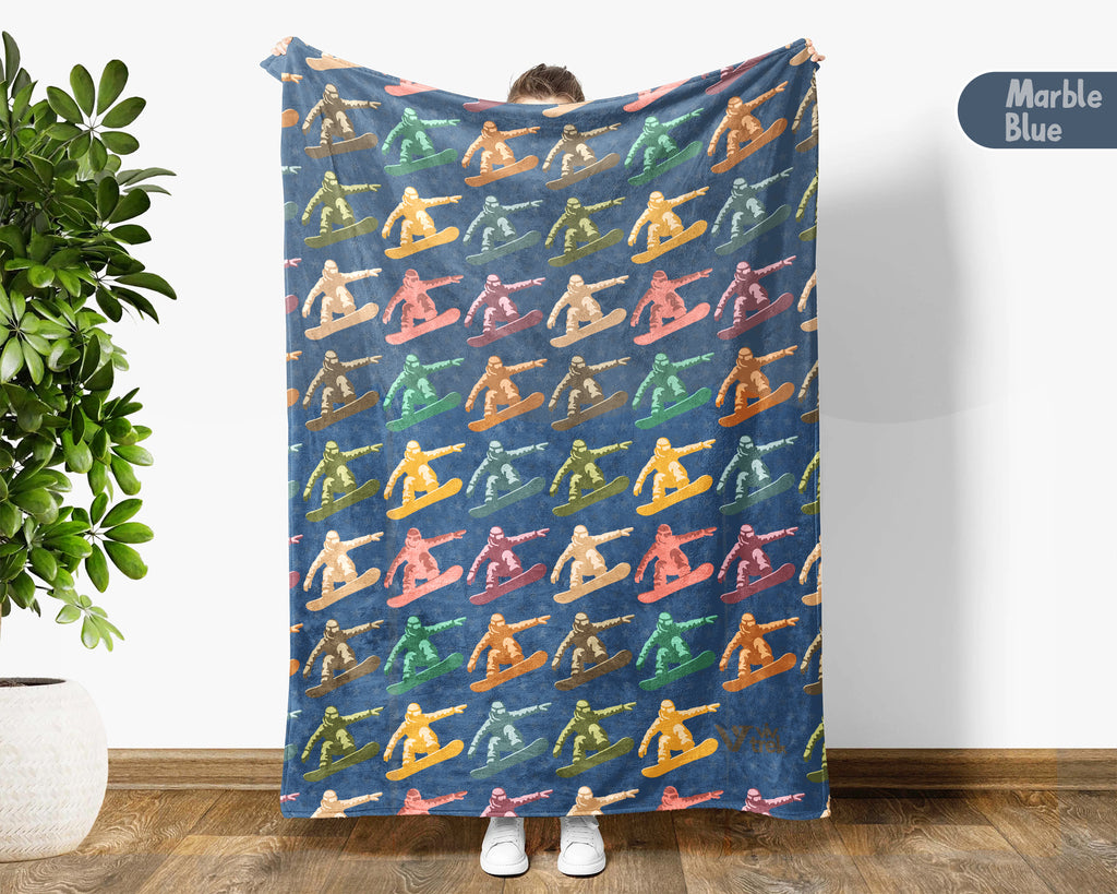 Vintage Snowboarding Blanket – Cozy Throw for Winter Sports Lovers
