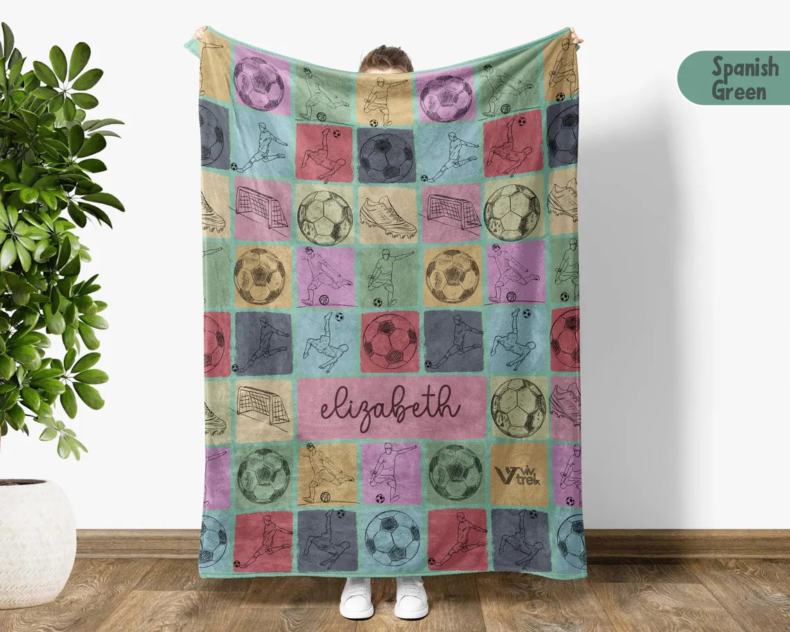 Custom Name Soccer Blanket Gift, Personalized Soccer Throw & Mug Set, Cozy Sports Blankets for Boys Girls, Unique Christmas Gift for Fans