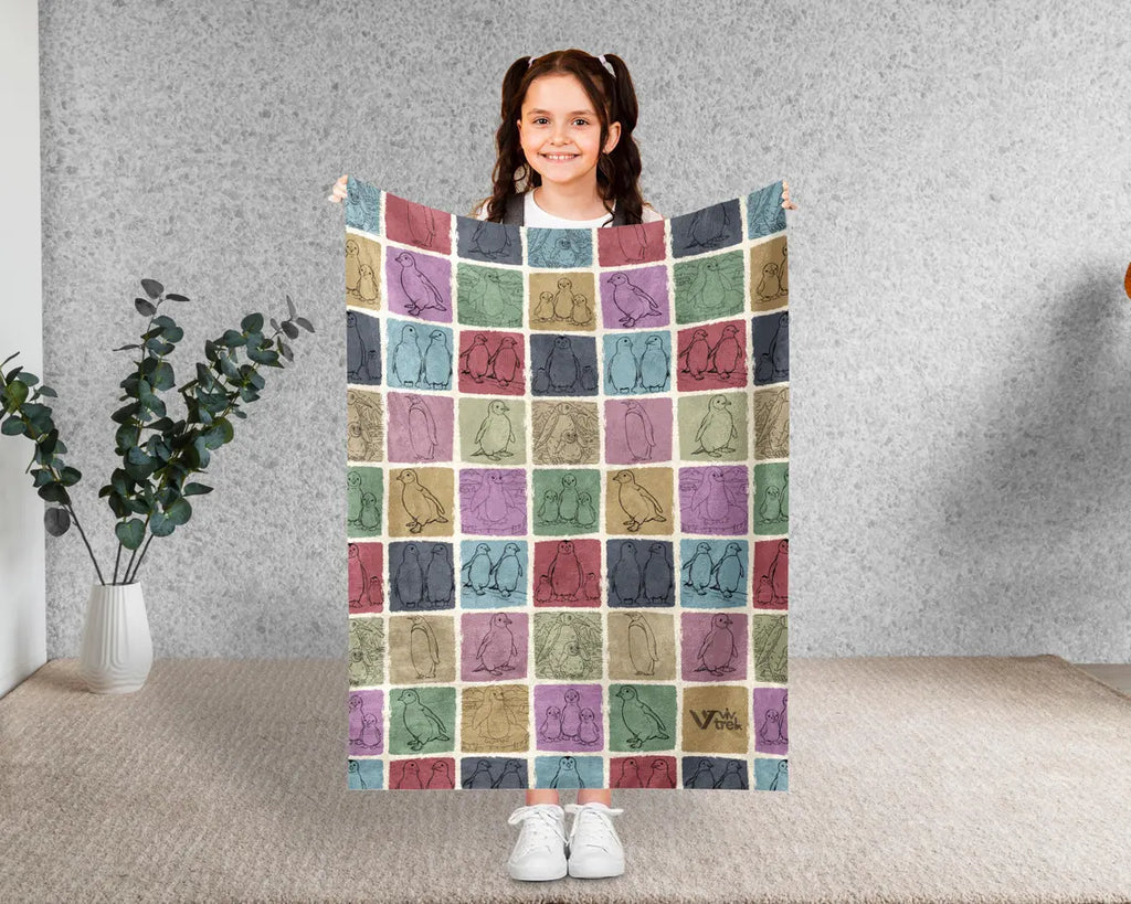Penguin Blanket Gift Vintage Penguin Throw Blanket - Ocean Sea Animal Kawaii Gift for Penguin Lovers Vintage Graphic Blankets