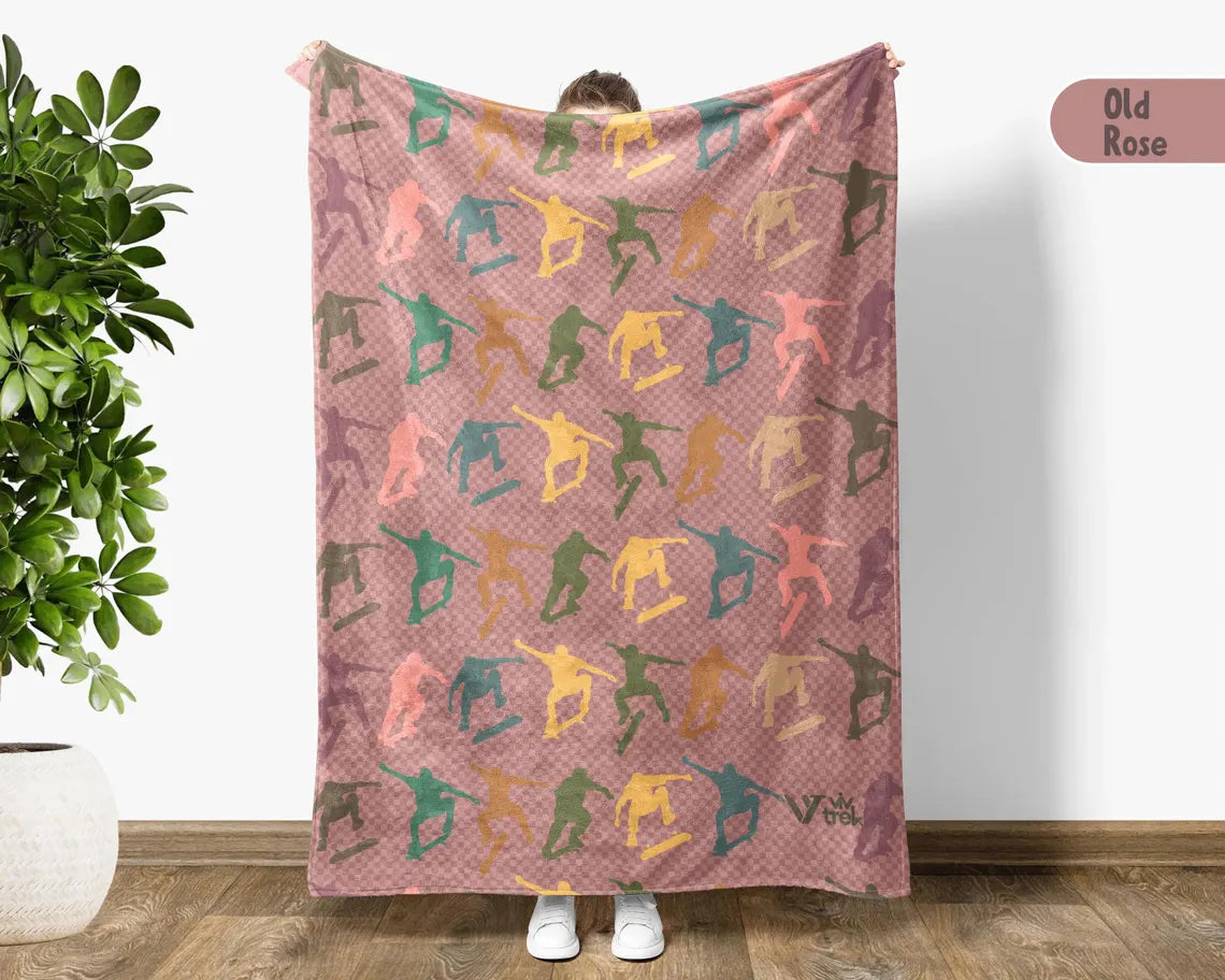 Vintage Skateboarding Blanket, Cozy Skateboard Lover Throw, Sports Fleece Blanket, Unique Skateboard Decor, Graphic Gift for Skate Fans